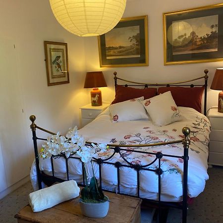 Bed and Breakfast Straleel South Carrick  Экстерьер фото
